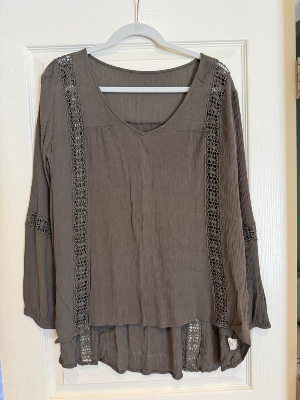 Womens Taupe Crochet-Trim Long Sleeve Blouse